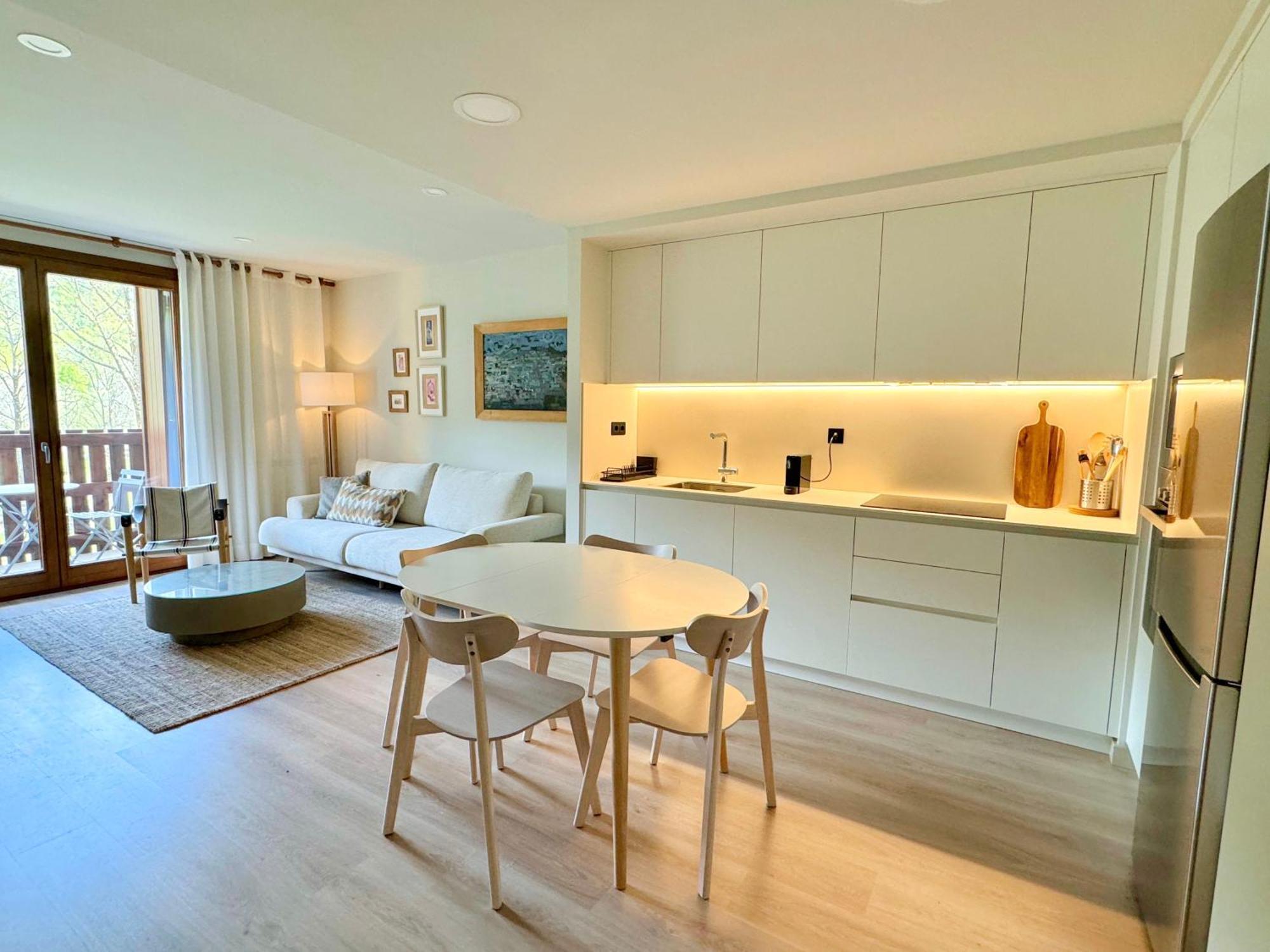 Apartmán Bpirineos-Besurta Benasque Exteriér fotografie